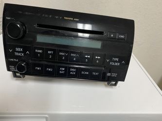 2012 Toyota Tundra factory radio