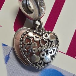 Pandora Family Charm 