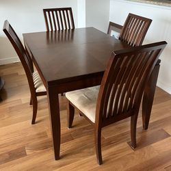 Mahogany Dining Table with 4 Chairs