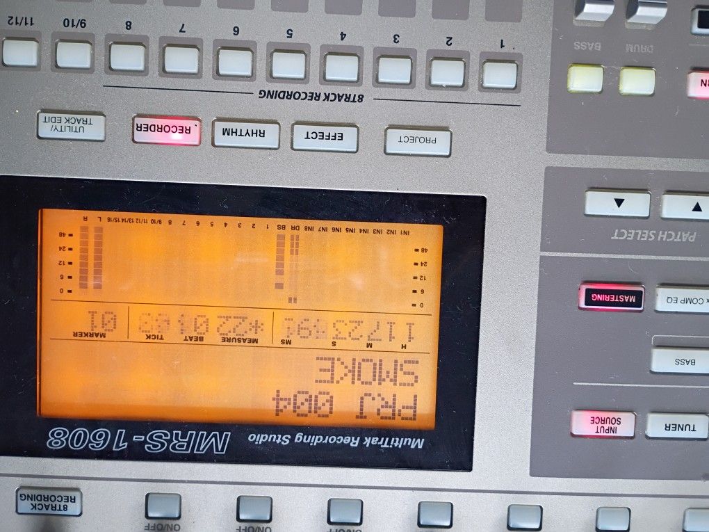 Zoom MRS 1608 Recorder With Things You See In Photos Works Pre-owned