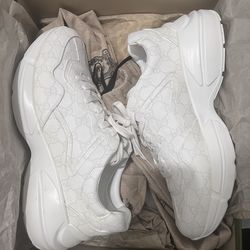 Gucci X Supreme exclusive rythons