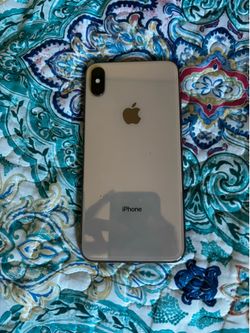 Apple iPhone XS Max 256GB Gold iOS 5.8in 12MP(locked with icloud)