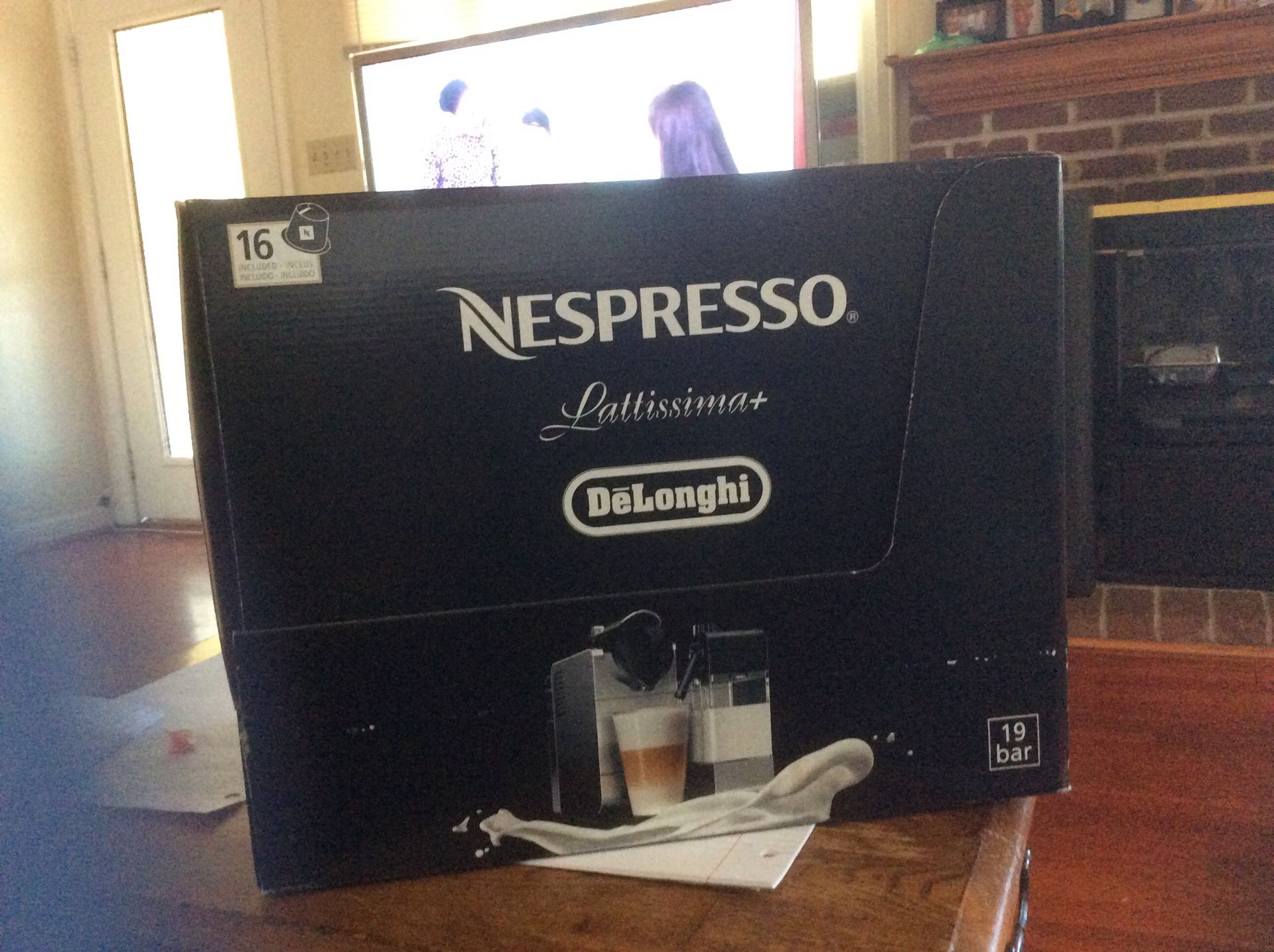 Nespresso Lattissima 19 bar coffees machine ( Brand news) never opened boxes 📦