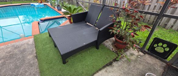 Double Wide Recliner