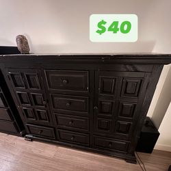 $40 Dresser