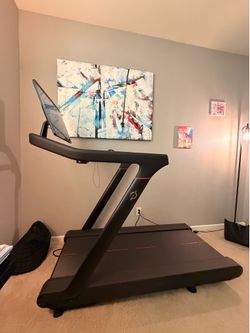 Peloton Tread