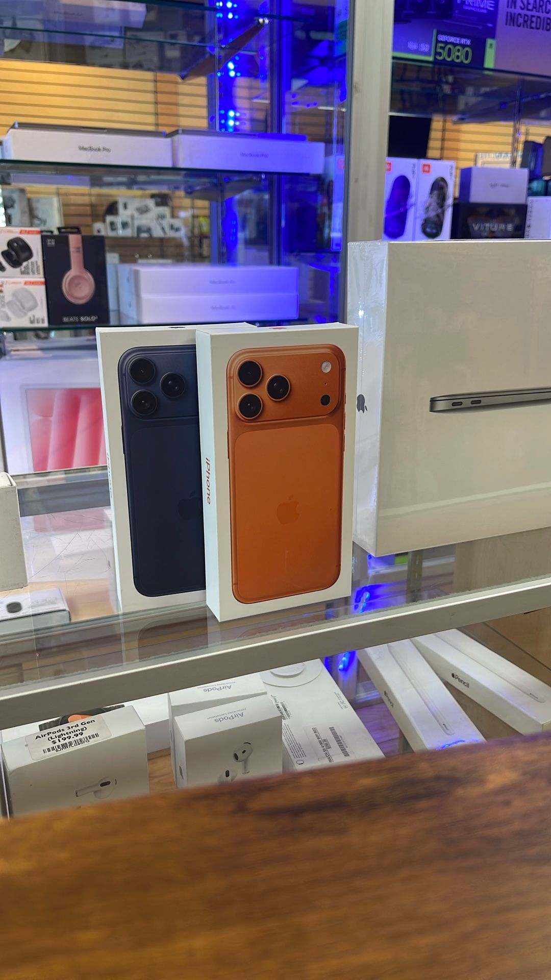 iPhone 16 Pro max 256Gb Unlocked 