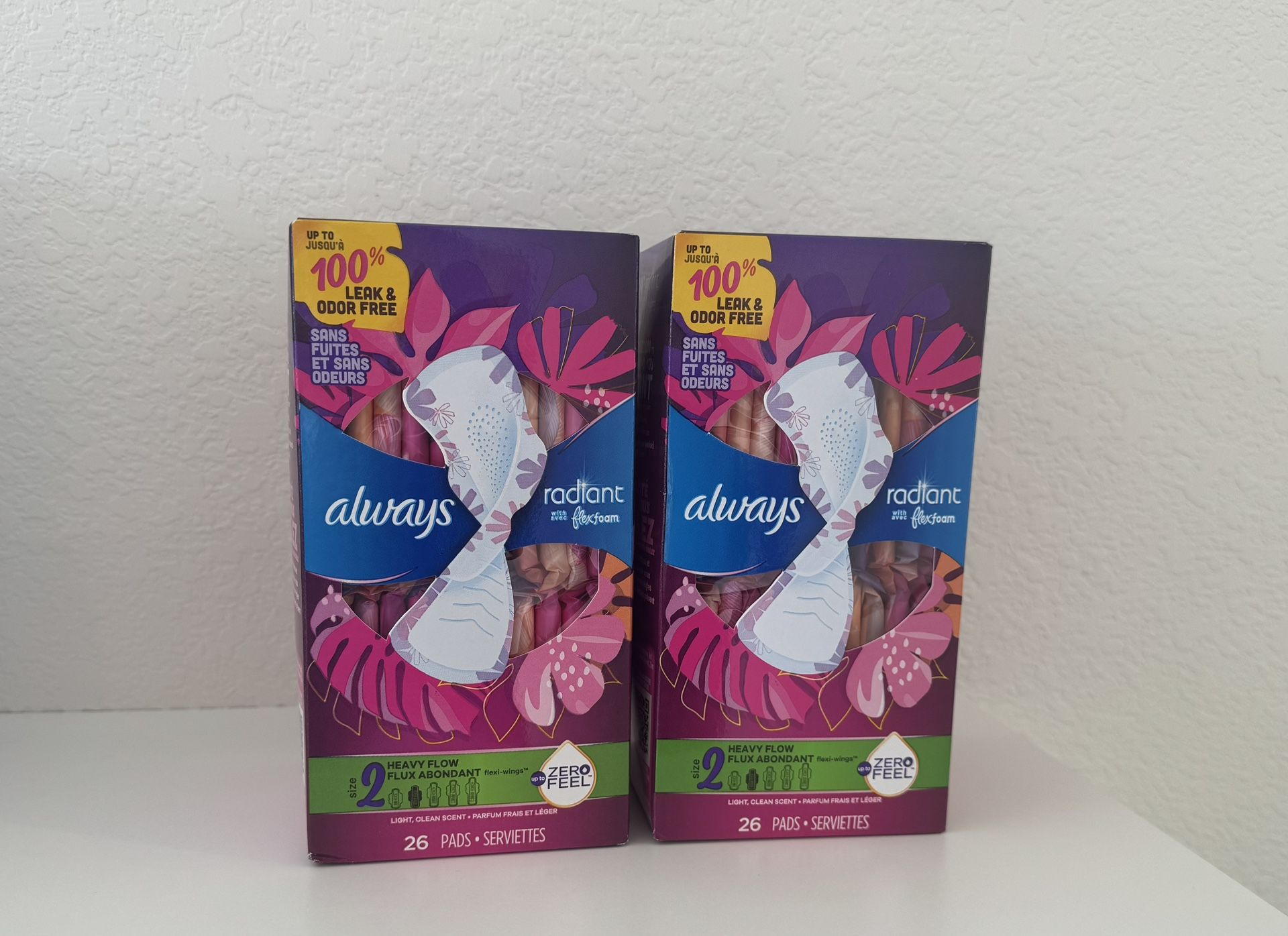Always Radiant Feminine Pads