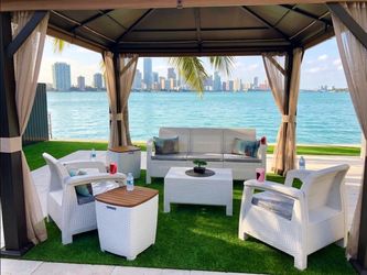 Muebles de patio / Patio Furniture