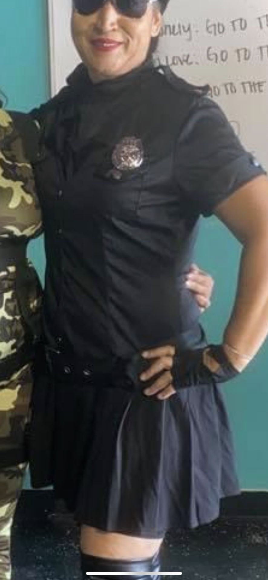Disfraz De Policía Talla L Trai Todo Completo Guantes Gorro Lentes Y Vestido