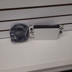 NINTENDO SWITCH OLED HEG-001