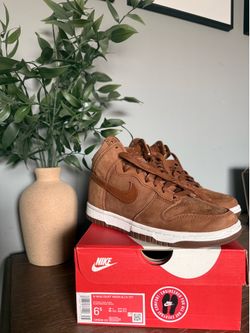 Nike size W6.5
