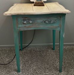 Sewing table (no sewing machine)