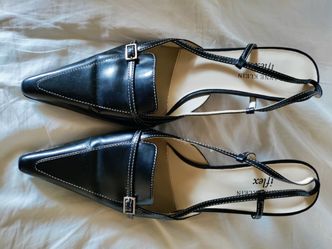 Anne Klein Leather heels 