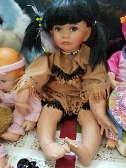 Indita de porcelana