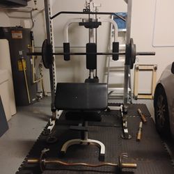Smith Machine With Weights