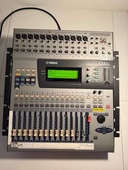 Yamaha 01V Digital Mixing Console – Professional Digital Mixer