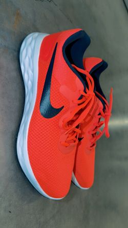 Nike Men's Revolution 6 NN Bright Crimson/Obsidian-White Size 10.5