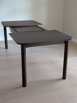 New IKEA SKANSNÄS Extendable Dining Table – Perfect Condition