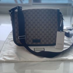 Gucci Messenger Bags for Men - Poshmark