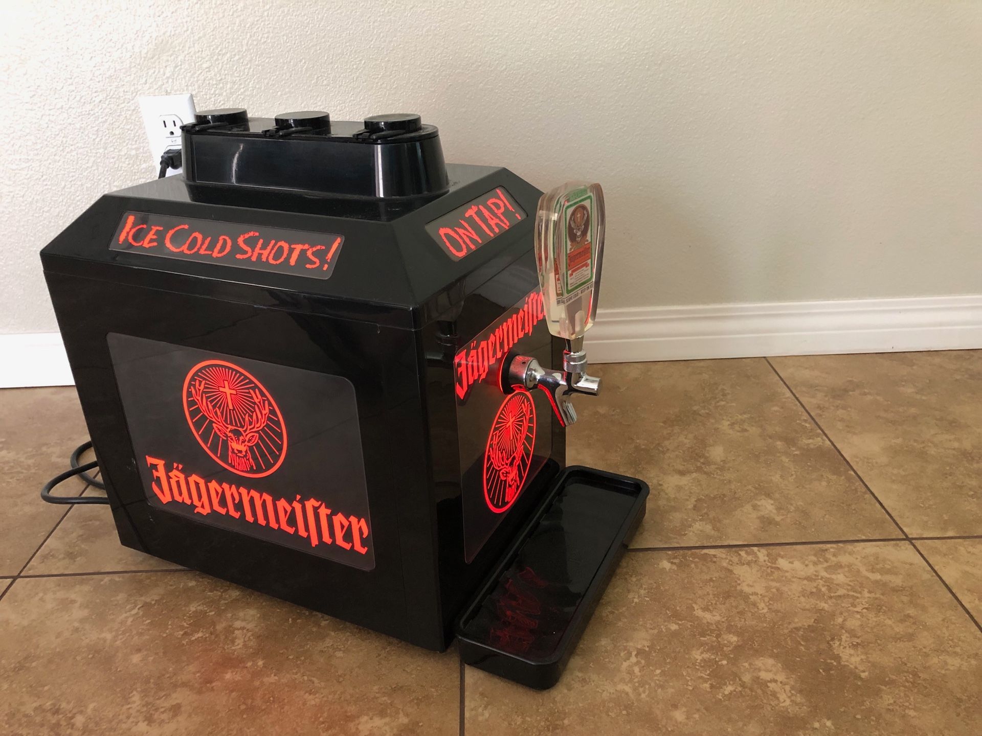 Jagermeister kegerator , Perfect condition for Sale in Diamond Bar, CA OfferUp