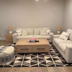 BRAND NEW MODERN LIVING ROOM SET