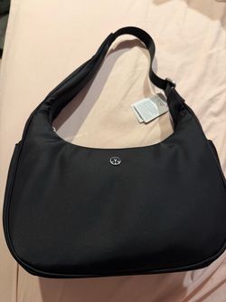 lulumelon shoulder bag !