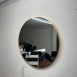 Round Mirrors