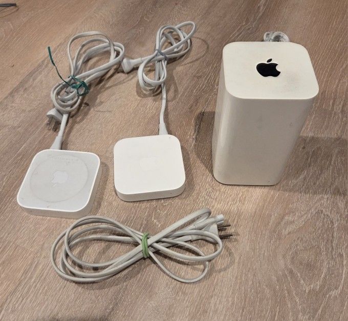 Apple AirPort Router
