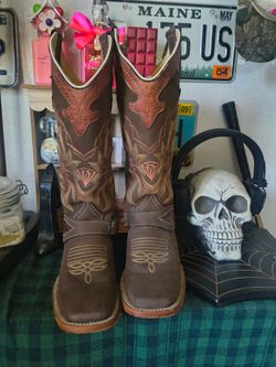 White diamonds cowboy boots