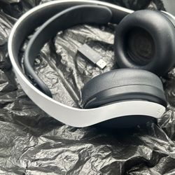 PlayStation 5 Bluetooth Headphones 