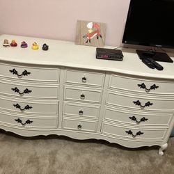 Bedroom Dresser