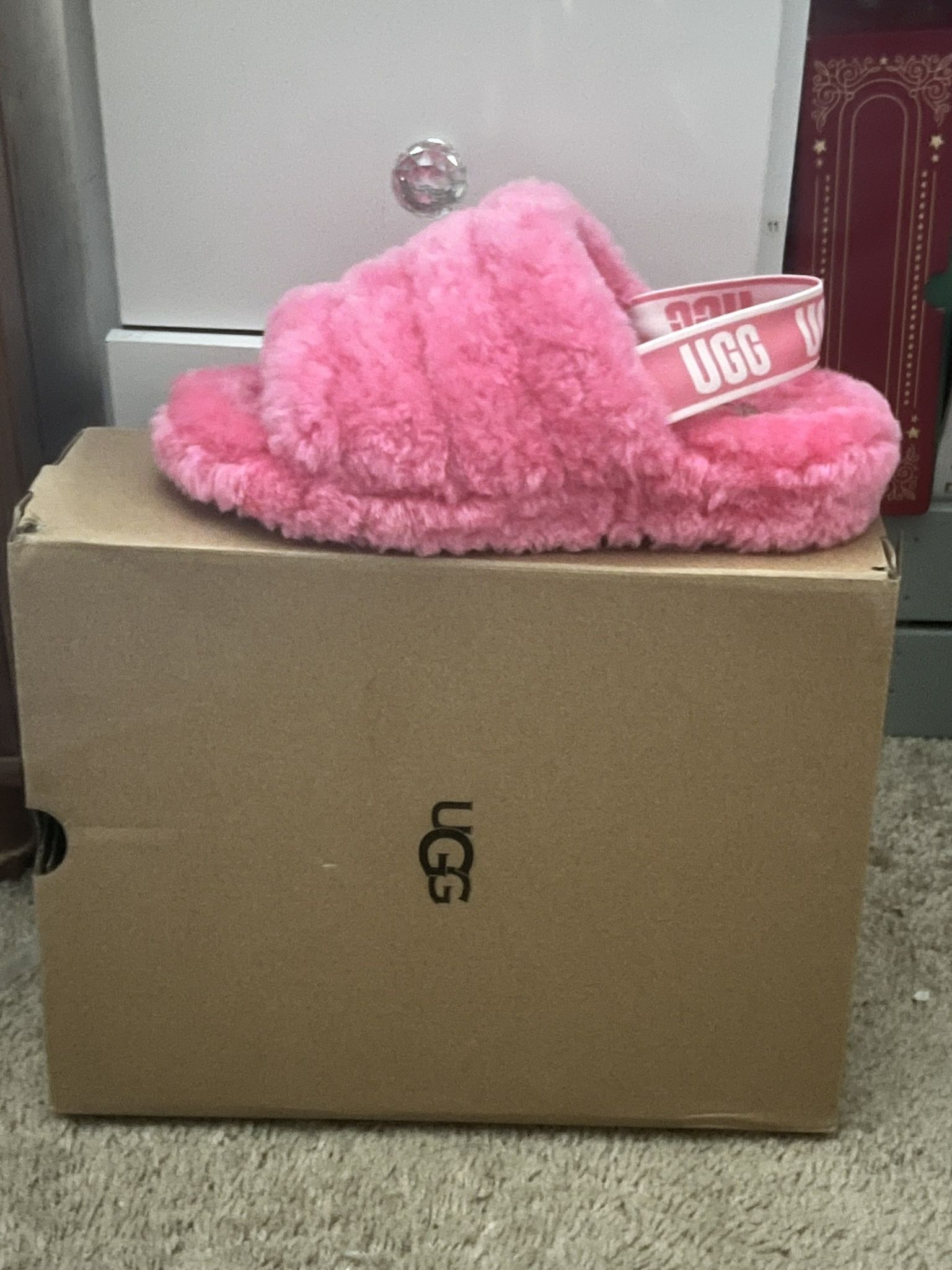 UGGS Hot Pink 