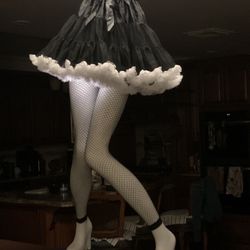 Dancing Legs Lamp