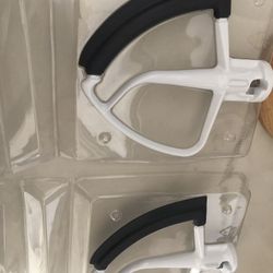 KitchenAid Tilt-Head Flex Edge Beater