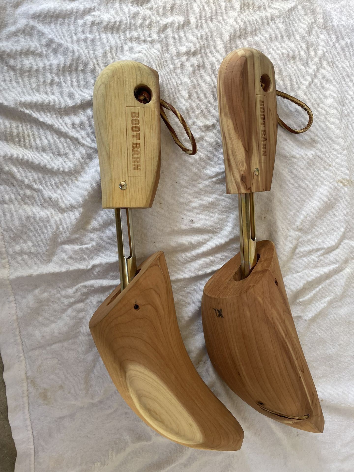 Boot Barn - Shoe Tree - Size XL