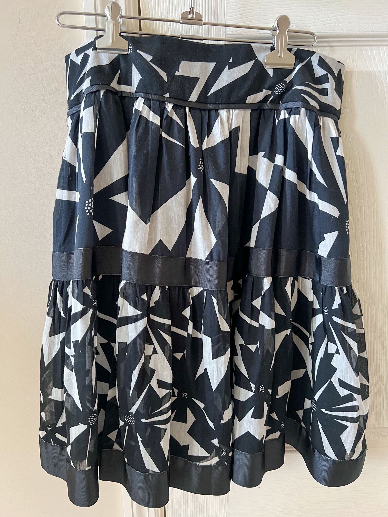 Zara Women’s Y2K Pleated Floral Skirt Size S