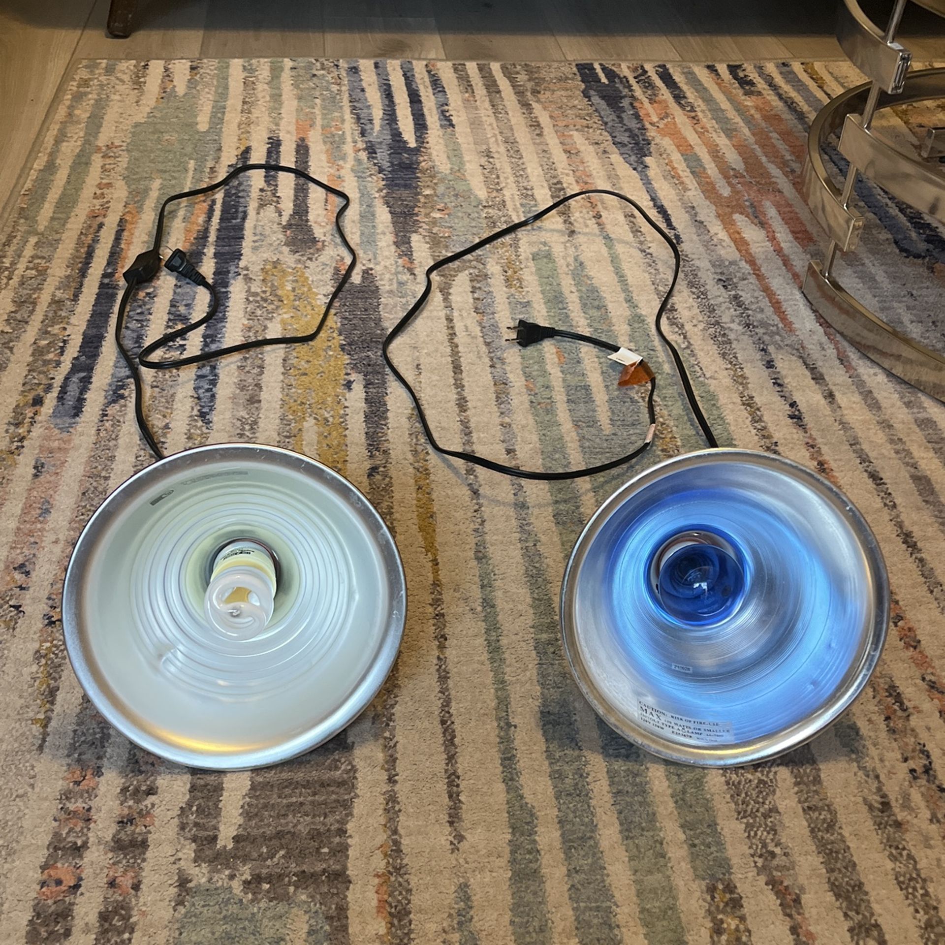 Perfect For Reptiles Great Condition 👍Reptile,UV bulb and heat night bulb perfect for reptiles 