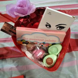 Valentine's Makeup Baskets