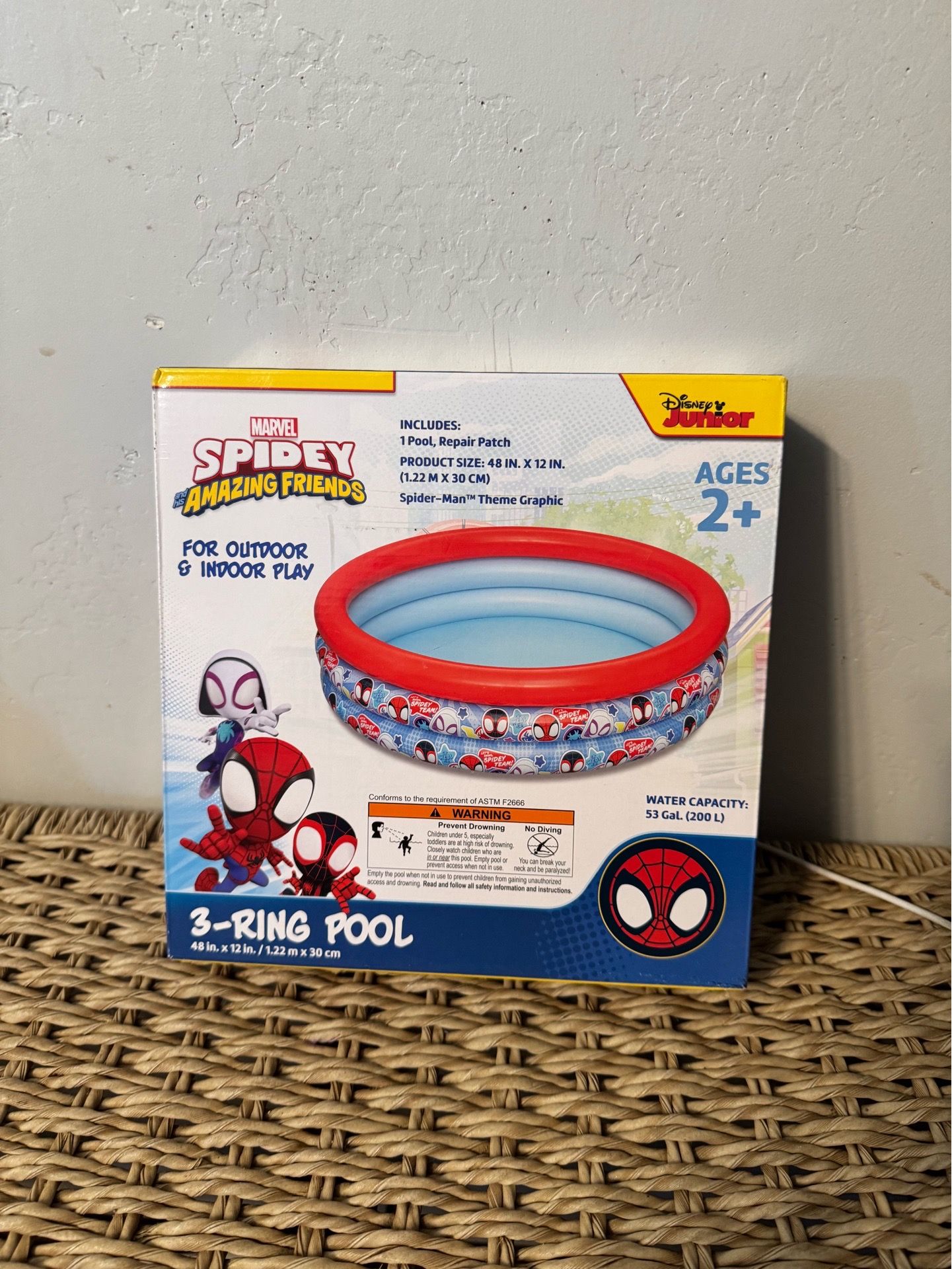 SPIDER MAN POOL