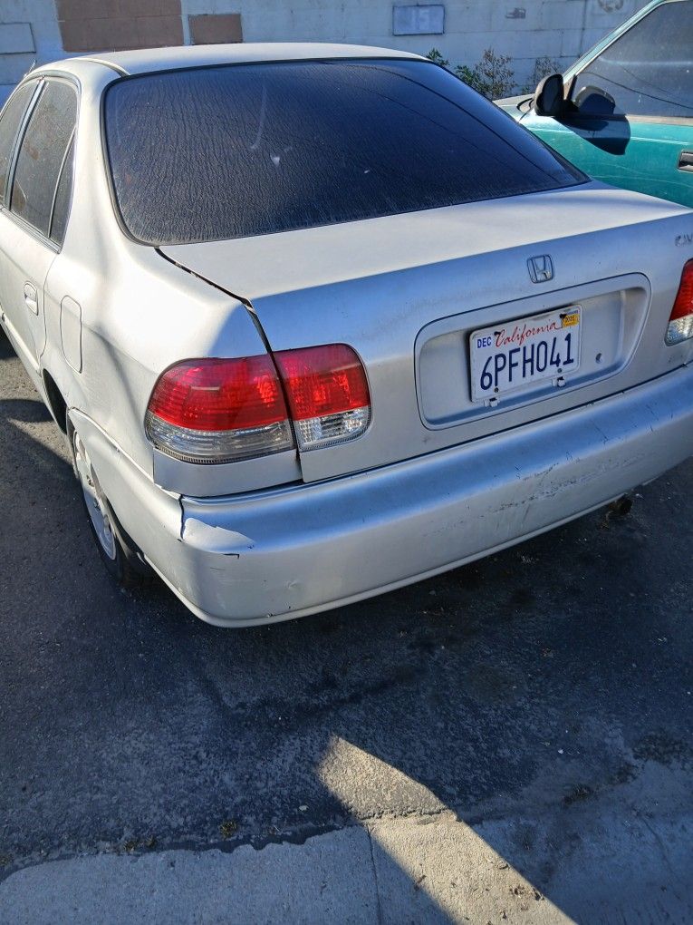 Honda Civic For Parts