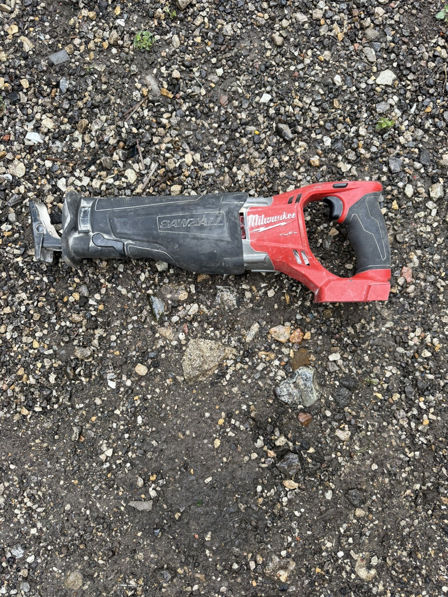 Milwaukee Fuel Sawzall 18v