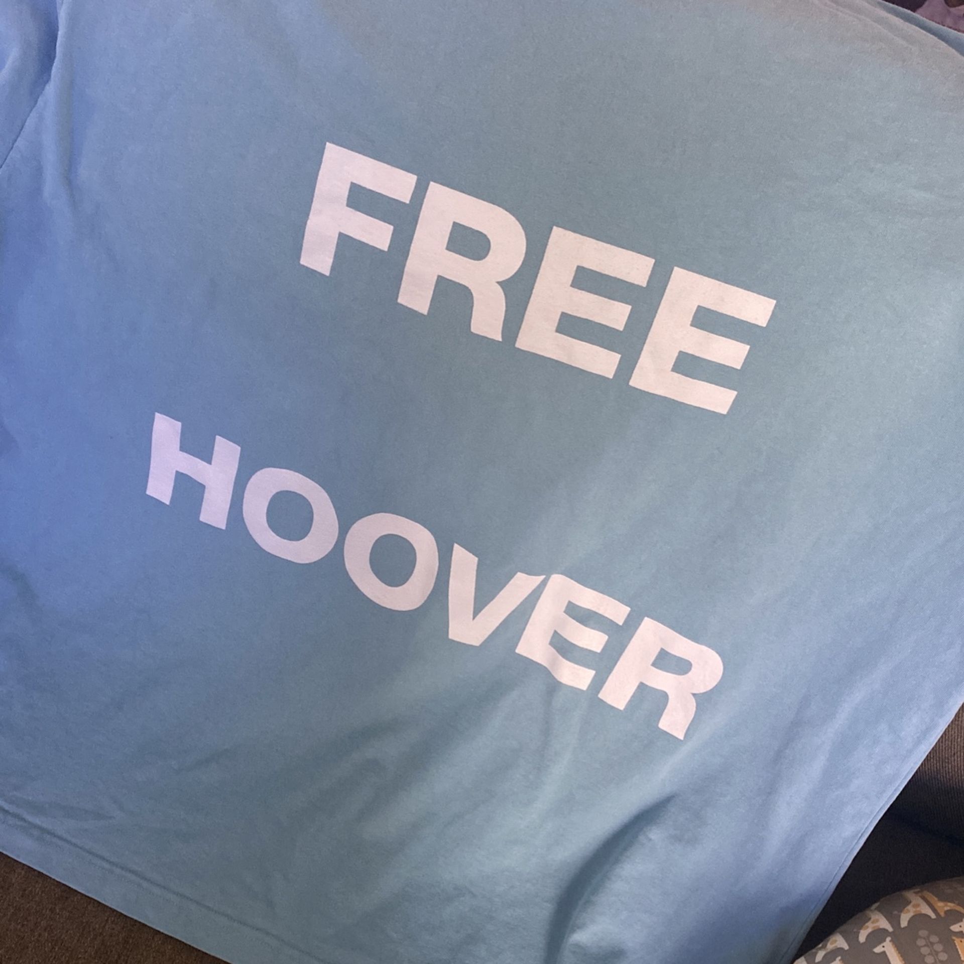 Kanye merch Free Hoover Shirt xL