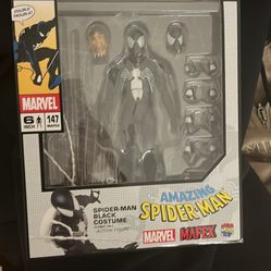 Mafex 147 symbiote spiderman 