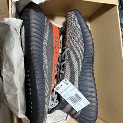 Adidas Yeezy Boost 350 V2 Carbon Beluga 2024