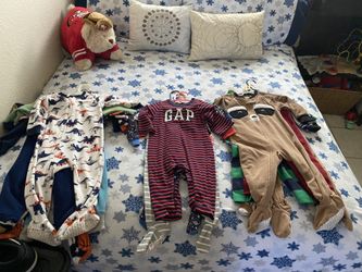 foot pajamas 12 months $4 each