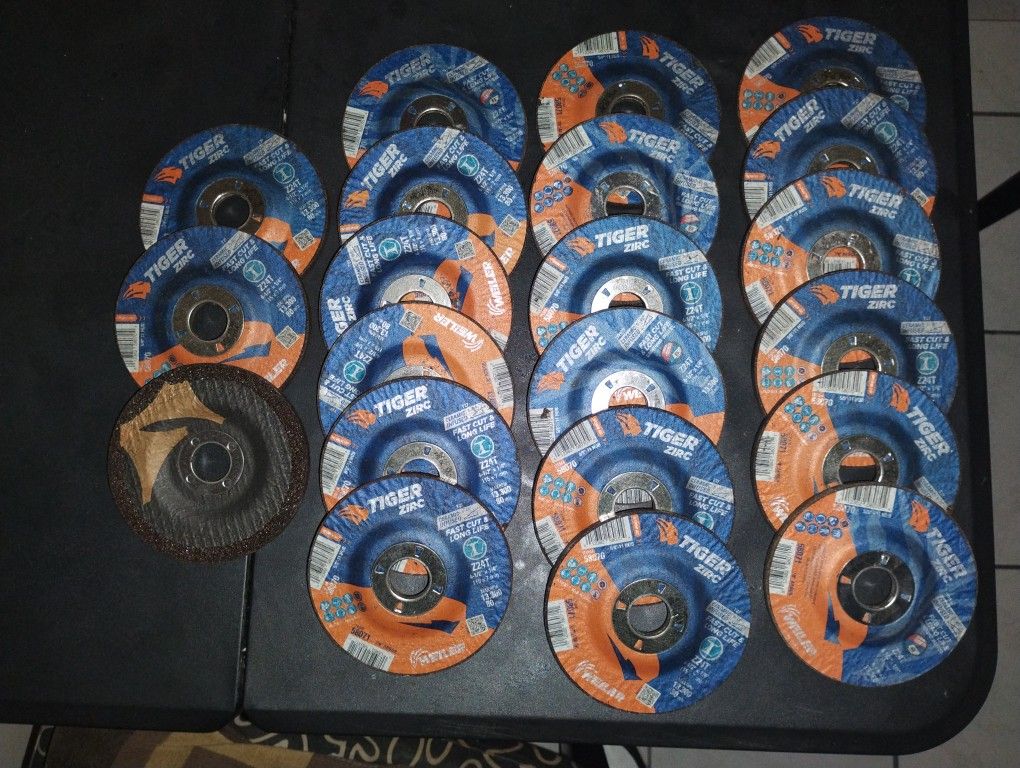 21 Grinding Disc For A 4 in Grinder