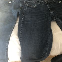 Hollister Jean for Men Size 36x 32 ( $10.00 Per-Pair)