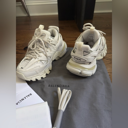 Balenciaga track sneakers 5.5