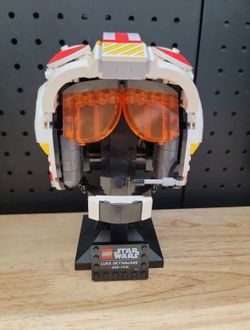 LEGO Star Wars Luke Skywalker Helmet